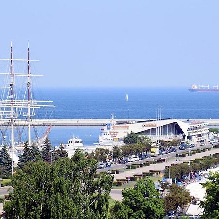 Avis Apartments Gdynia Skwer Kosciuszki 42 Exteriör bild